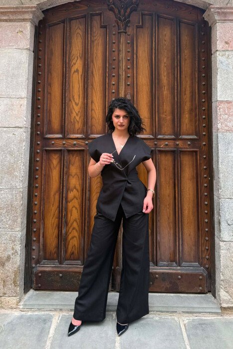 SET NJE NGJYRESH JELEK ME LIDHESE + PANTALLONA PER FEMRA NE NGJYRE TE ZEZE - KLAUDIO FASHION