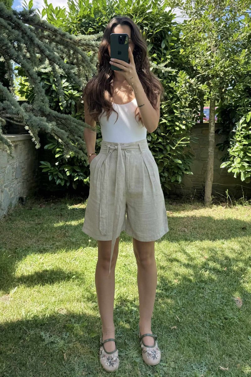 ONE COLOR LACING WOMEN SHORTS CREAM/KREM - 1