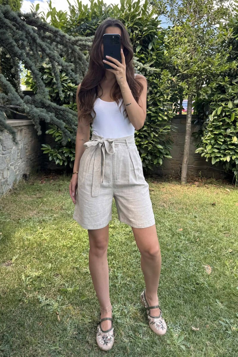 ONE COLOR LACING WOMEN SHORTS CREAM/KREM - 3