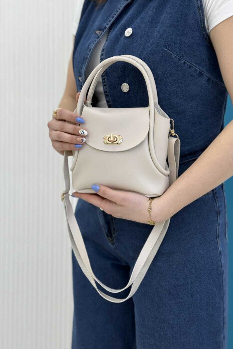 ÇANTË LËKURE E THJESHTË PËR FEMRA NË NGJYRËN KREM - KLAUDIO FASHION