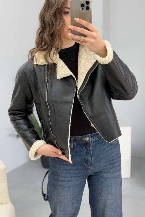XHAKETË LËKURE ME PUSH PËR FEMRA NË NGJYRËN E ZEZË ME BEZHË - KLAUDIO FASHION