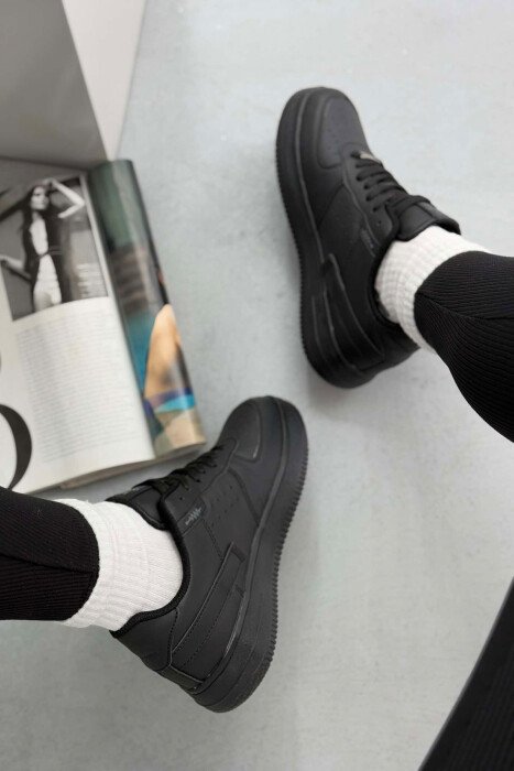 ONE COLOR LITTLE WRITTINGS WOMEN SNEAKERS BLACK/ E ZEZE - 5