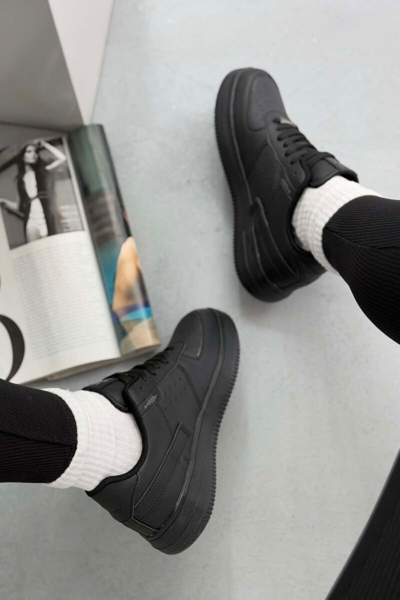 ONE COLOR LITTLE WRITTINGS WOMEN SNEAKERS BLACK/ E ZEZE - 5
