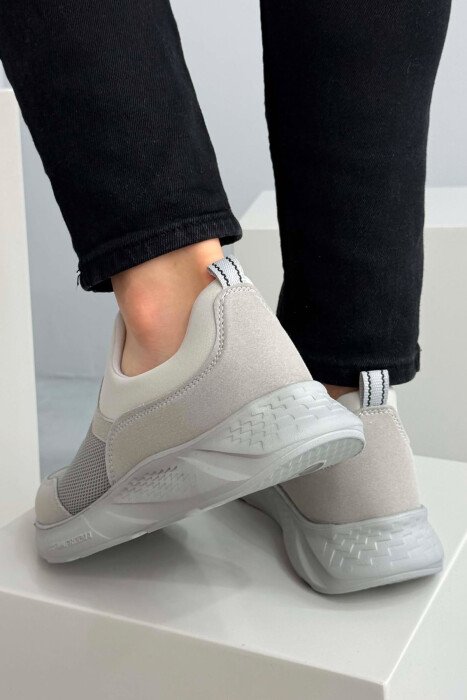 ONE COLOR MEN SNEAKERS LIGHT GREY/GZ - 4