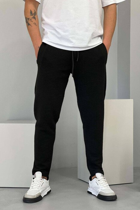 TUTA NJË NGJYRËSHE PËR MESHKUJ NË NGJYRËN E ZEZË - KLAUDIO FASHION