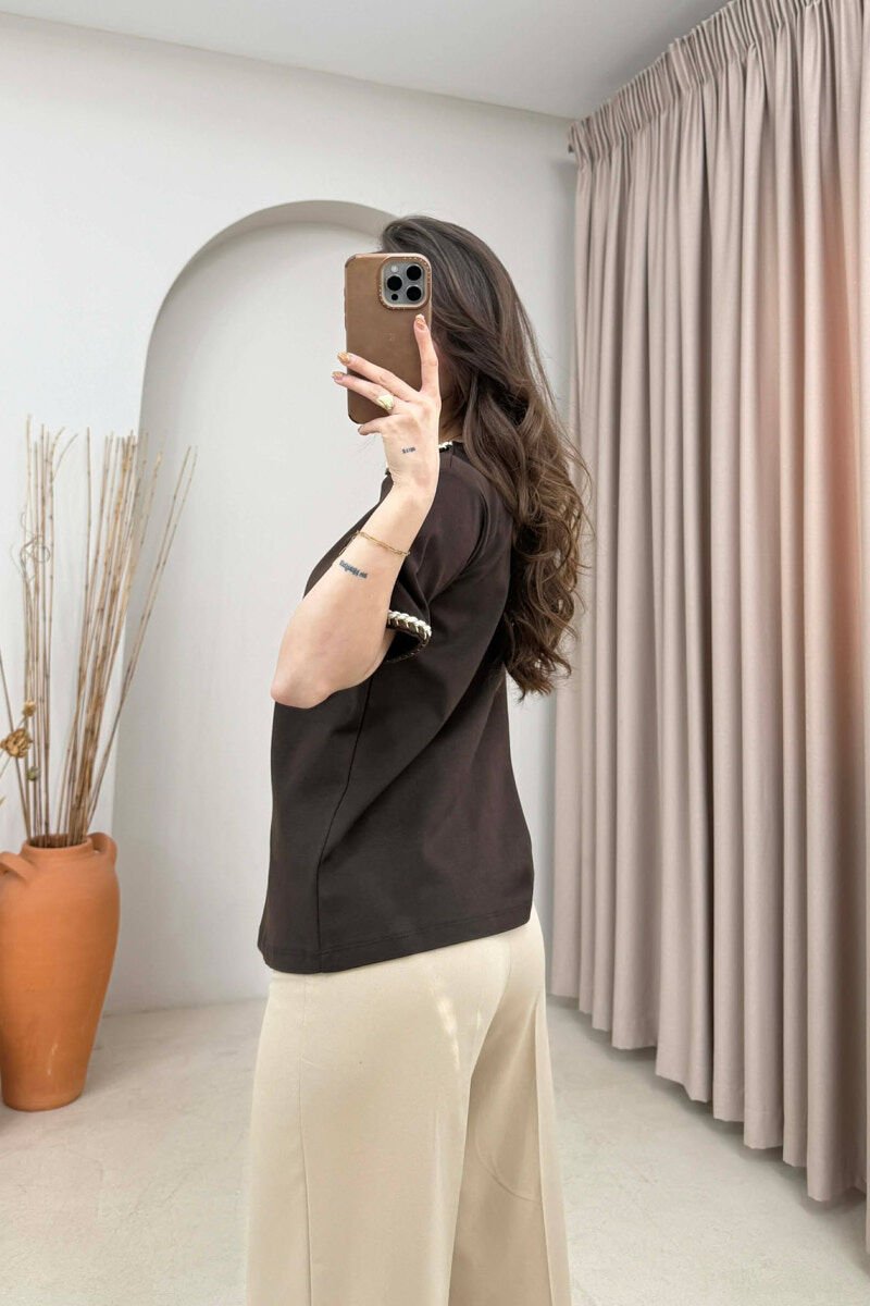 ONE COLOR NECK DETAIL WOMAN T-SHIRT BROWN/KAFE - 4