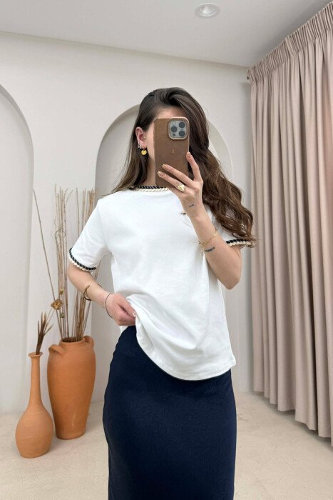 ONE COLOR NECK DETAIL WOMAN T-SHIRT WHITE-E BARDHE - KLAUDIO FASHION