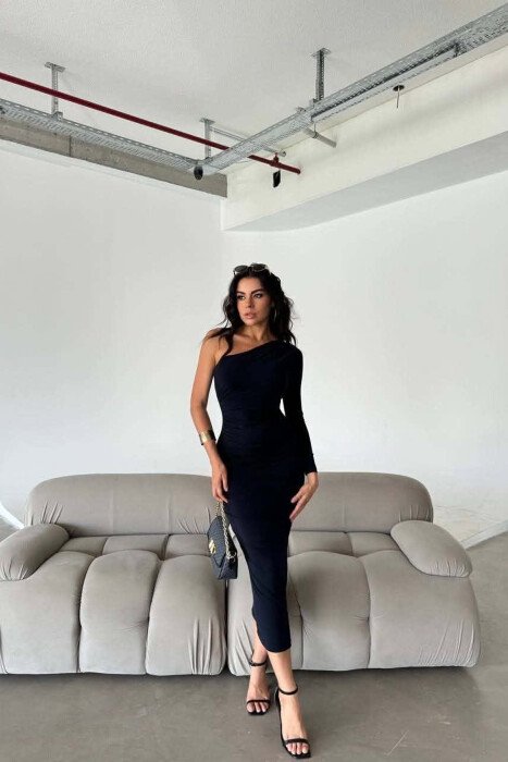 ONE COLOR ONE SHOULDER OFF WOMAN DRESS BLACK/ E ZEZE 