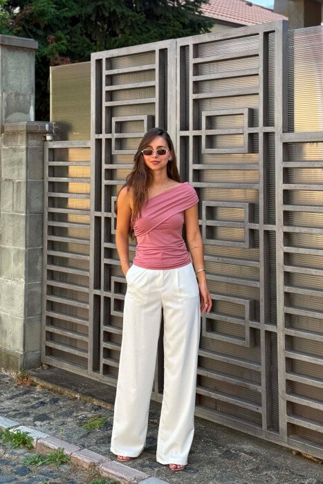 ONE COLOR ONE SHOULDER OFF WOMAN TANK TOP POWDER/PUDER - KLAUDIO FASHION