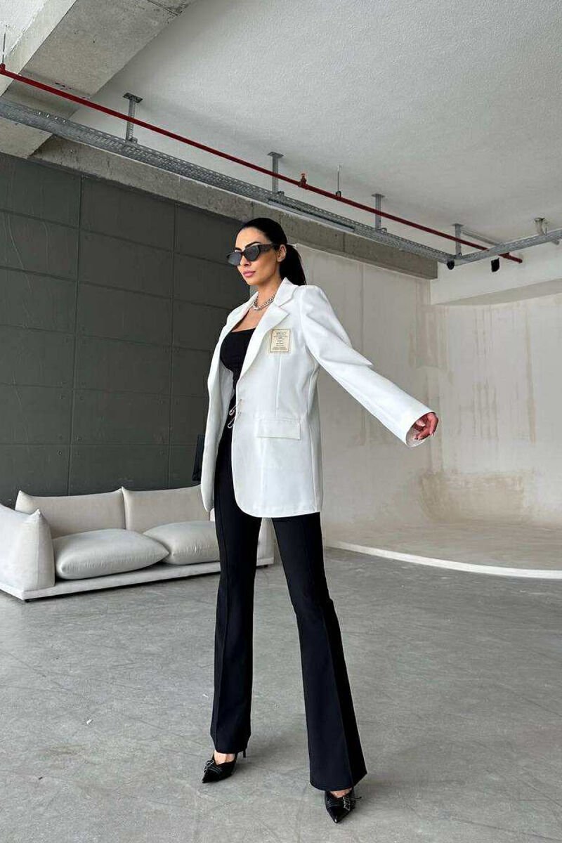 ONE COLOR PIN DETAILS WOMEN JACKET WHITE-E BARDHE - 4