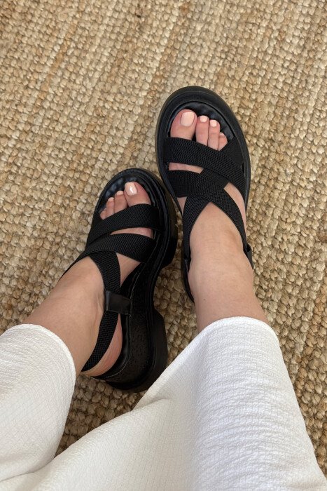 ONE COLOR PLATFORM WOMEN SANDALS BLACK/ E ZEZE - KLAUDIO FASHION