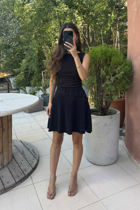 ONE COLOR PLEATED ELASTIC WAIST WOMEN SKORT BLACK/ E ZEZE - 6