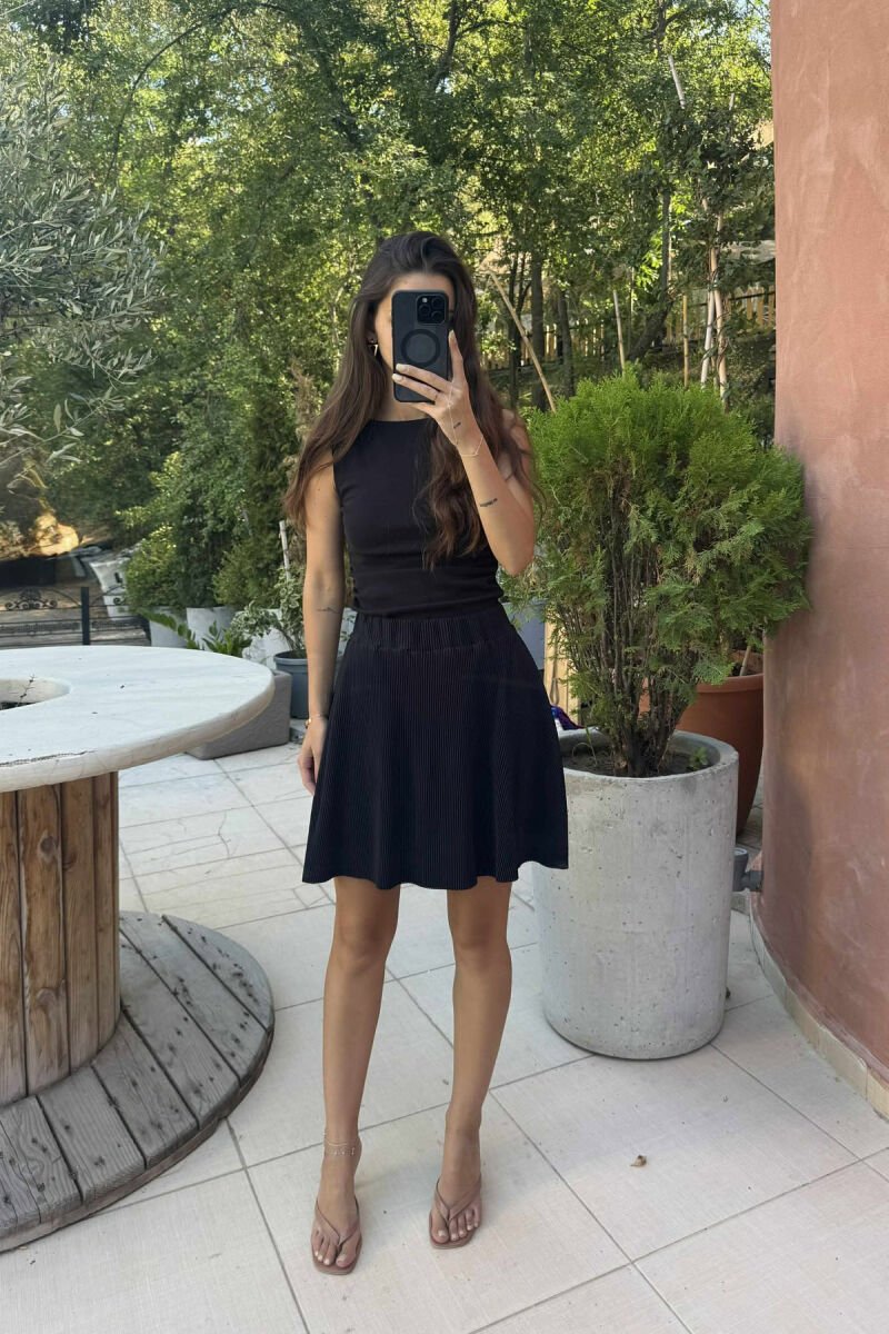 ONE COLOR PLEATED ELASTIC WAIST WOMEN SKORT BLACK/ E ZEZE - 7
