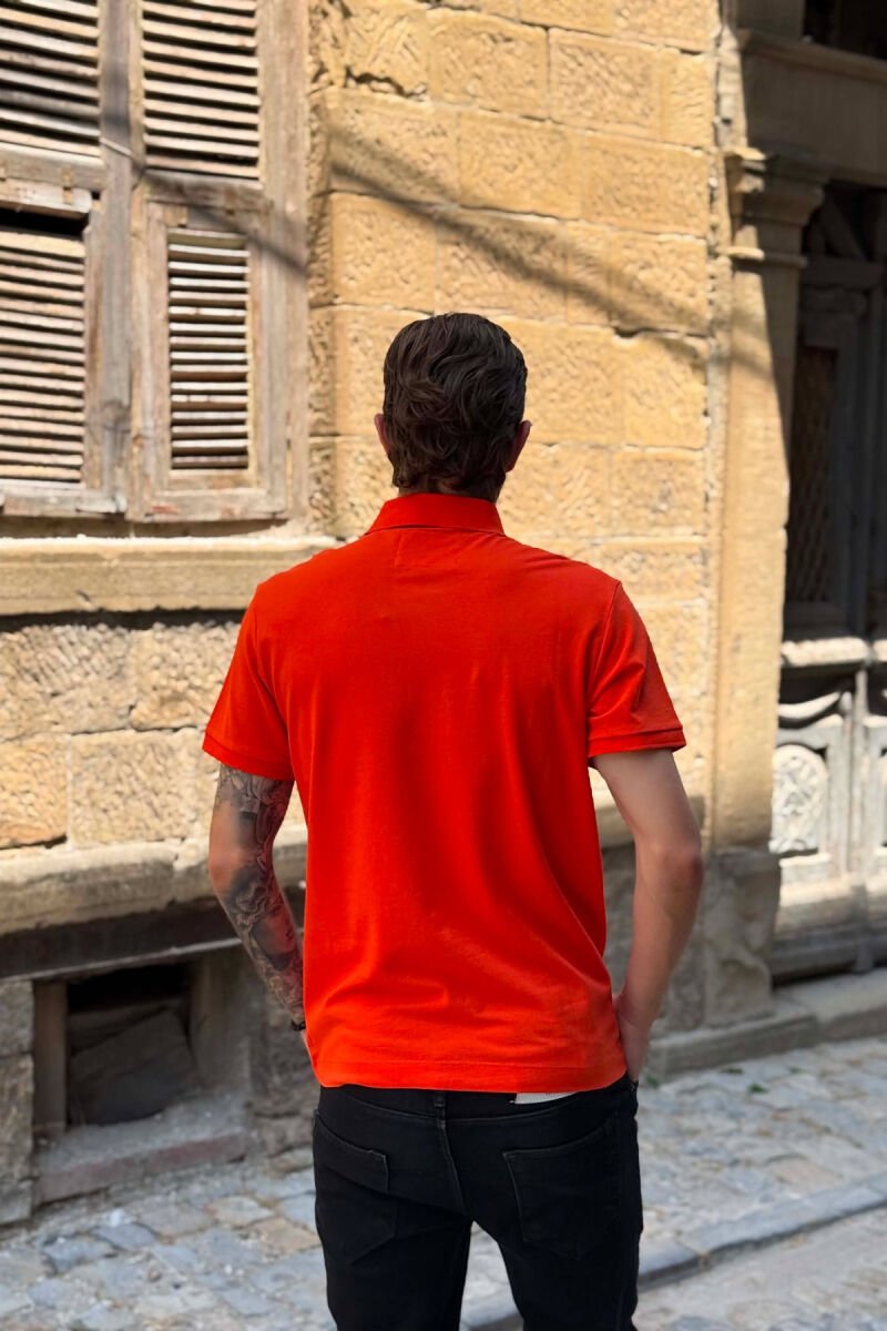 ONE COLOR POLO NECK MEN T-SHIRT DARK ORANGE/POE - 3