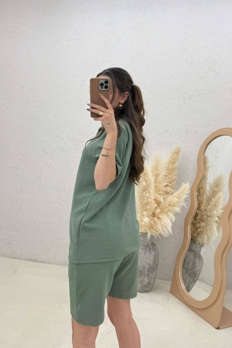 ONE COLOR POLO NECK T-SHIRT + SHORTS WOMAN SET GREEN/JESHILE - 3