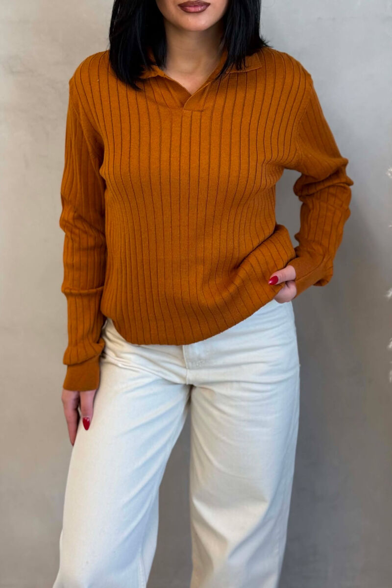 ONE COLOR POLO NECK WOMEN SWEATER BRICK/TULLE - 3