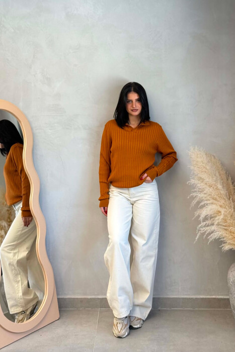 ONE COLOR POLO NECK WOMEN SWEATER BRICK/TULLE - 5