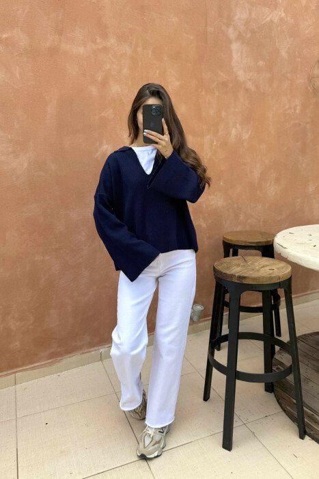 ONE COLOR POLO NECK WOMEN SWEATER DARK BLUE/BEE - 4