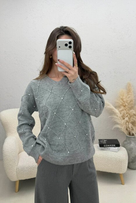 ONE COLOR RHOMBUS DESIGN STONE DETAILS WOMEN SWEATER GREY/GRI 