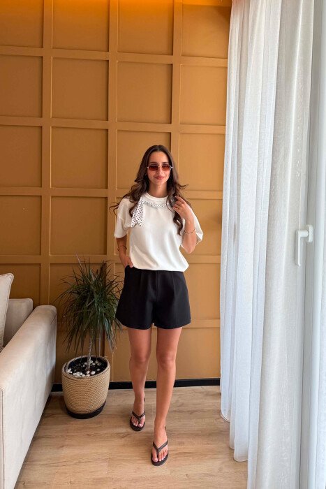 ONE COLOR ROUND NECK DETAIL WOMEN T-SHIRT WHITE-E BARDHE - 3