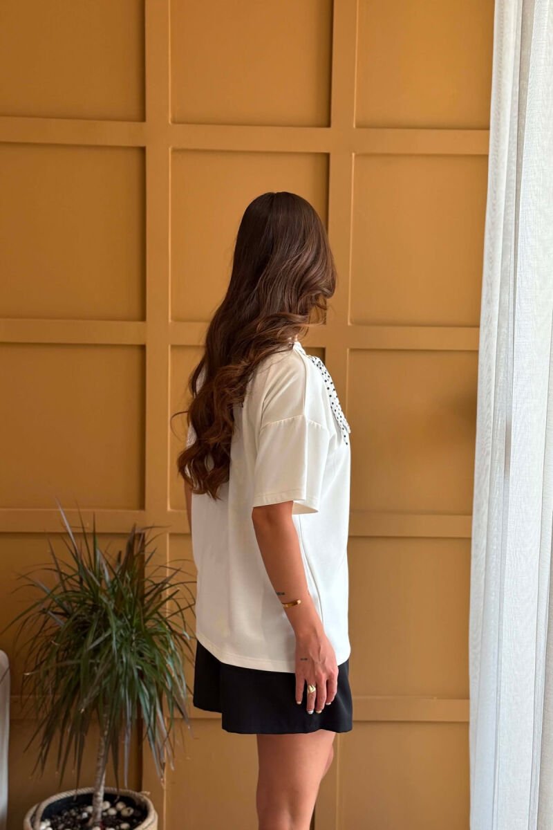 ONE COLOR ROUND NECK DETAIL WOMEN T-SHIRT WHITE-E BARDHE - 4