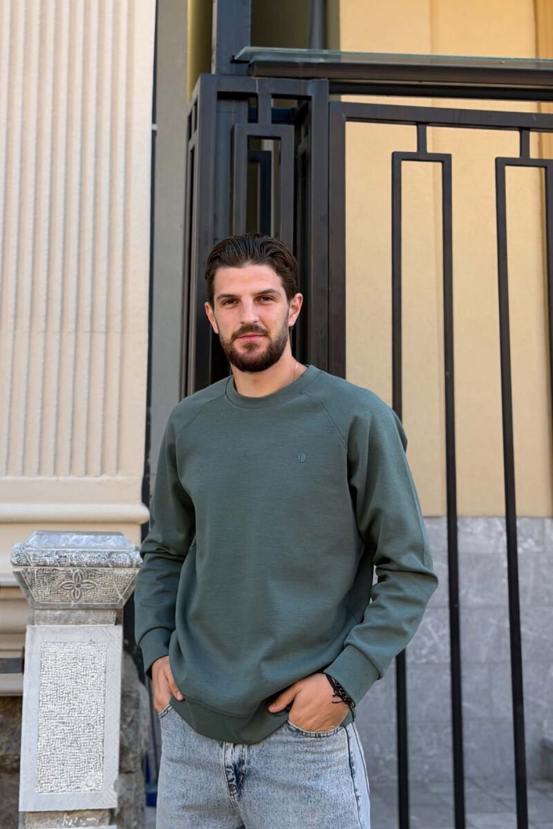 ONE COLOR ROUND NECK MEN SWEATSHIRT GREEN/JESHILE - 1