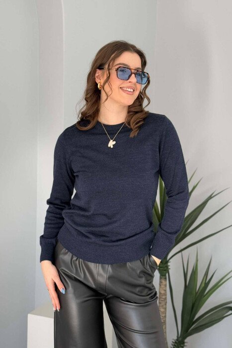 ONE COLOR ROUND NECK SIMPLE WOMEN SWEATER BLUE/BLU 