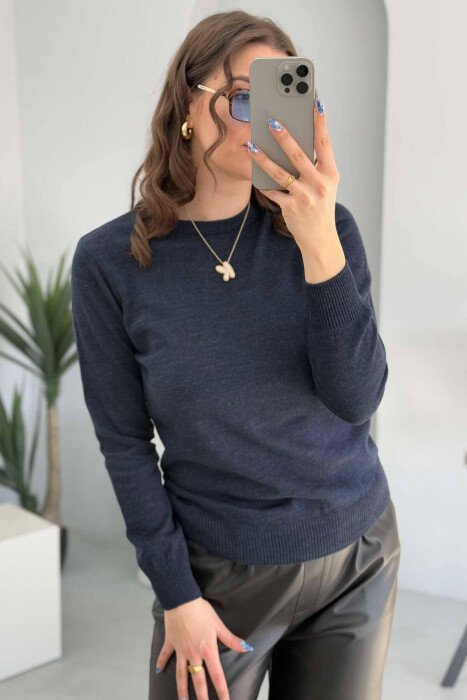 ONE COLOR ROUND NECK SIMPLE WOMEN SWEATER BLUE/BLU - 3