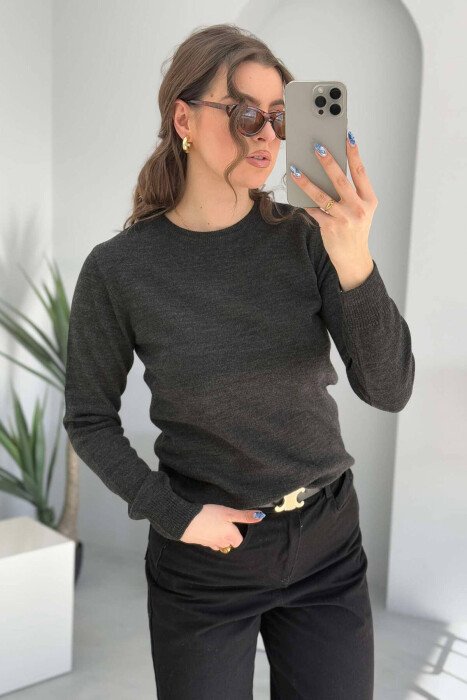 ONE COLOR ROUND NECK SIMPLE WOMEN SWEATER DARK GREY/GEE - 2