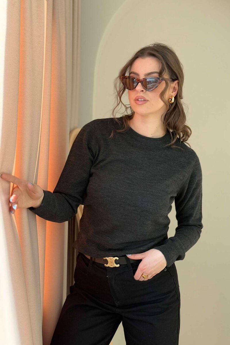 ONE COLOR ROUND NECK SIMPLE WOMEN SWEATER DARK GREY/GEE - 5
