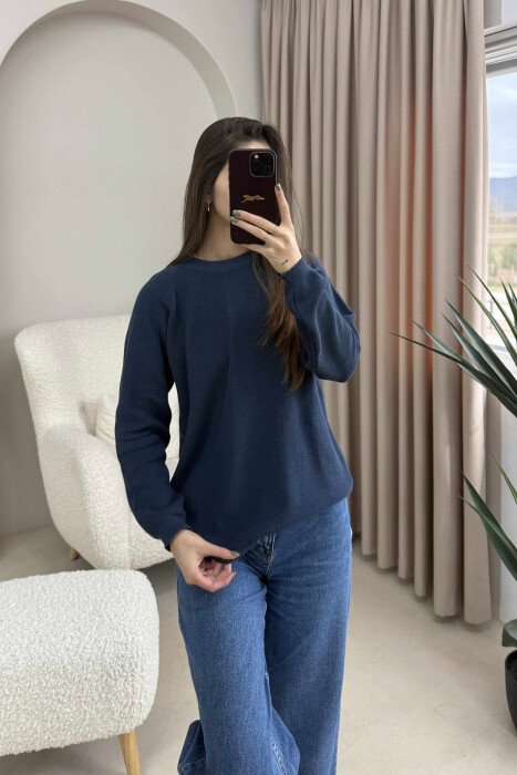 ONE COLOR ROUND NECK SIMPLE WOMEN SWEATER BLUE/BLU - KLAUDIO FASHION