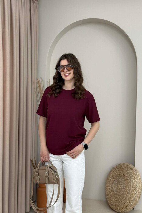 ONE COLOR ROUND NECK TEXTURED WOMAN T-SHIRT + 6 PAIR SOCKS BURGUNDY/VISHNJE - KLAUDIO FASHION
