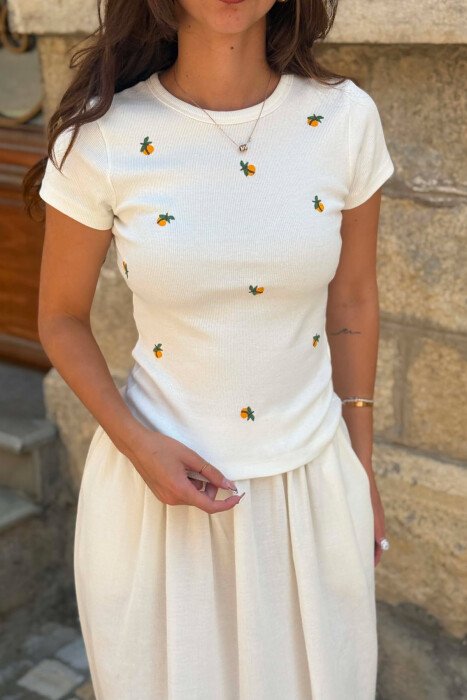 ONE COLOR ROUND NECK WOMAN T-SHIRT CREAM/KREM - 4