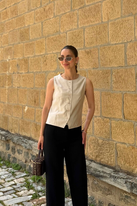 ONE COLOR ROUND NECK WOMAN VEST BEIGE/BEZHE - KLAUDIO FASHION