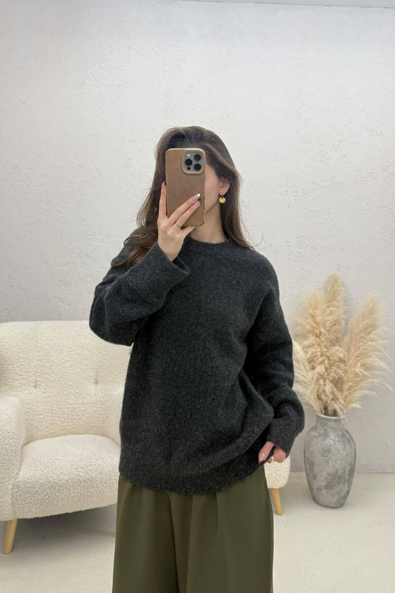 ONE COLOR ROUND NECK WOMEN SWEATER DARK GREY/GEE - 1