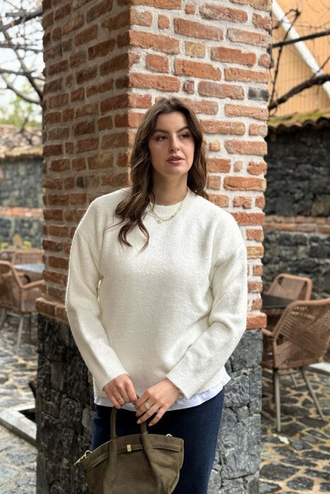 ONE COLOR ROUND NECK WOMEN SWEATER WHITE-E BARDHE - KLAUDIO FASHION