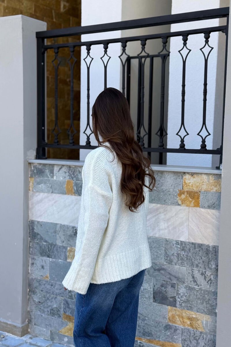 ONE COLOR ROUND NECK WOMEN SWEATER WHITE-E BARDHE - 3