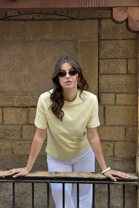 ONE COLOR ROUND NECK WOMEN T-SHIRT YELLOW/E VERDHE - 3