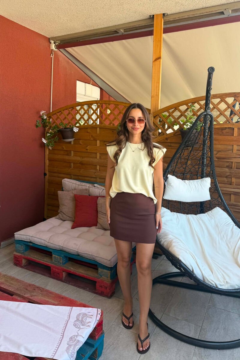 ONE COLOR ROUND NECK WOMEN TANK TOP YELLOW/E VERDHE - 1