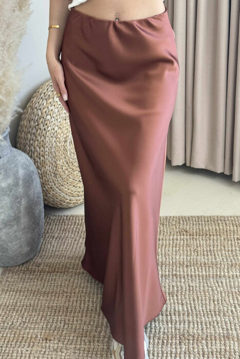 ONE COLOR SATIN LONG WOMEN SKIRT BROWN/KAFE 