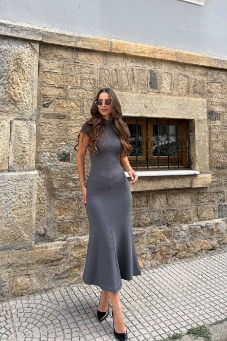 ONE COLOR SEMI NECK SLEEVELESS LONG WOMAN DRESS GREY/GRI - 3