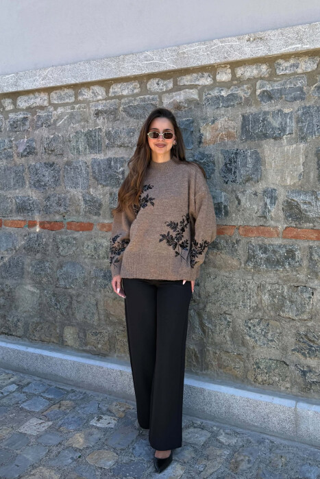 ONE COLOR SEQUIN DETAILS WOMAN SWEATER LIGHT BROWN/KAZB - 5