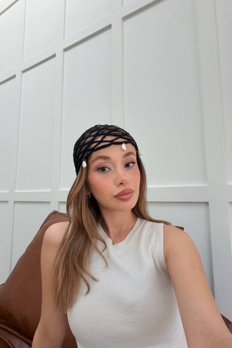 ONE COLOR SHELL DETAILS WOMAN CROCHET HAT BLACK/ E ZEZE - KLAUDIO FASHION