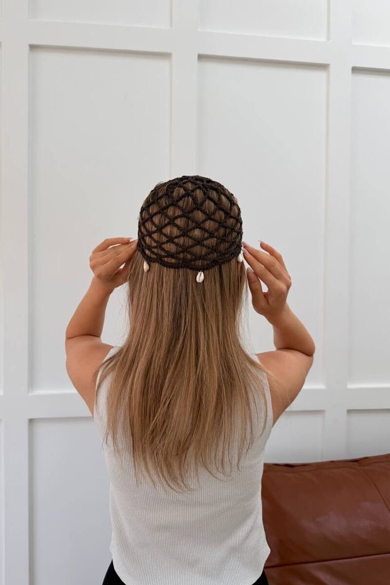 ONE COLOR SHELL DETAILS WOMAN CROCHET HAT DARK BROWN/KAE - 2