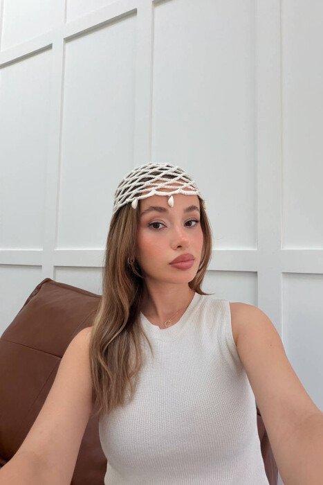 ONE COLOR SHELL DETAILS WOMAN CROCHET HAT WHITE-E BARDHE - 2