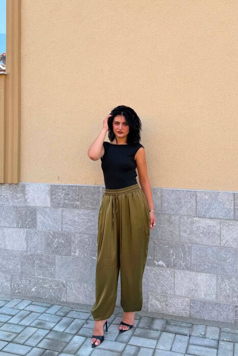 ONE COLOR SHINY BALLON WOMEN TROUSERS OLIVE/ULLI - 4
