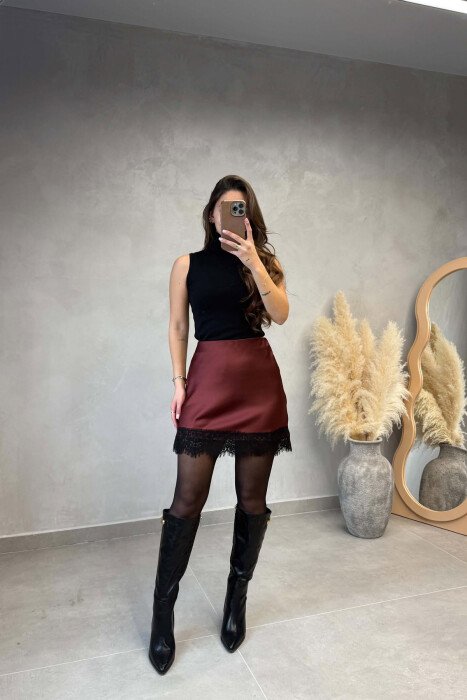 ONE COLOR SHINY LACE DETAIL SHORT WOMAN SKIRT BURGUNDY/VISHNJE - KLAUDIO FASHION
