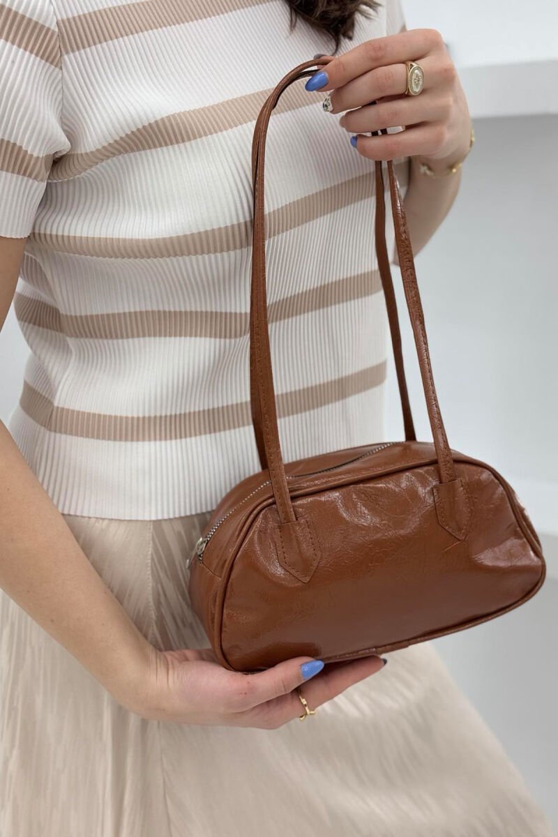 ONE COLOR SHINY SMALL WOMEN BAG BROWN/KAFE - 4