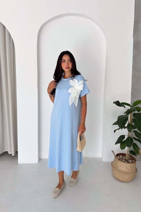 ONE COLOR SHORT SLEEVE FLOWER DETAIL WOMAN DRESS LIGHTBLUE/BZ - 3