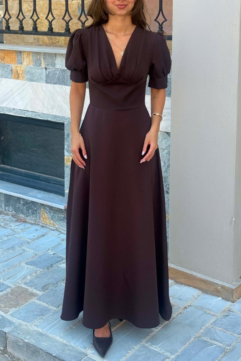 ONE COLOR SHORT SLEEVE V NECK WOMEN DRESS BROWN/KAFE - 3